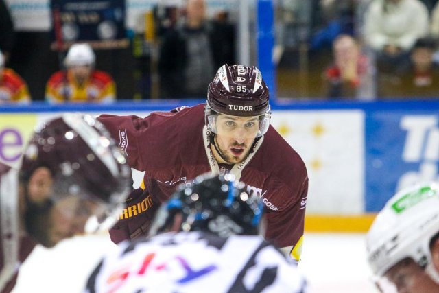 Photo hockey match Genève - Bienne le 15/04/2023