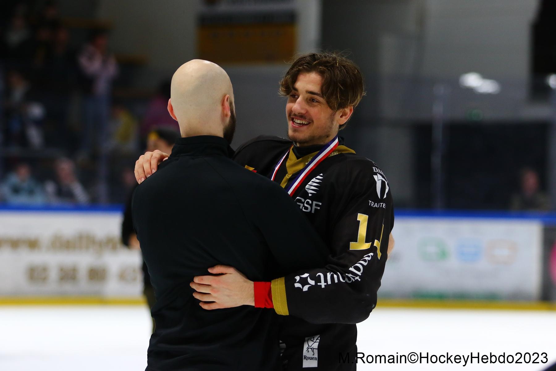 Rouen 4 - 3 Grenoble 