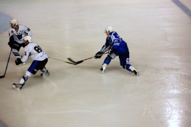 Photo hockey match Reims* - Garges-lès-Gonesse le 26/09/2009