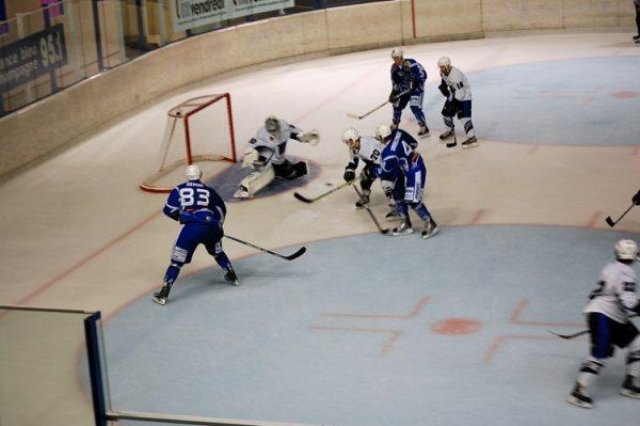 Photo hockey match Reims* - Garges-lès-Gonesse le 26/09/2009