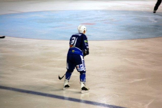 Photo hockey match Reims* - Garges-lès-Gonesse le 26/09/2009
