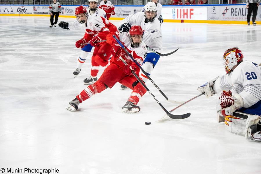 Denmark 3 - 2 France