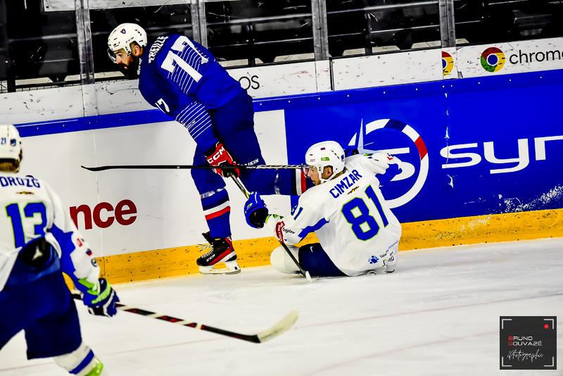 France 2 - 1 Slovenia