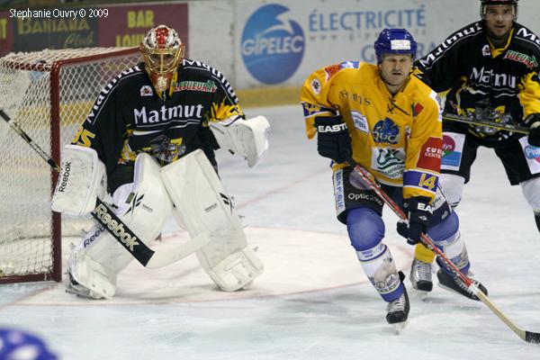 Rouen 2 - 3 Dijon 