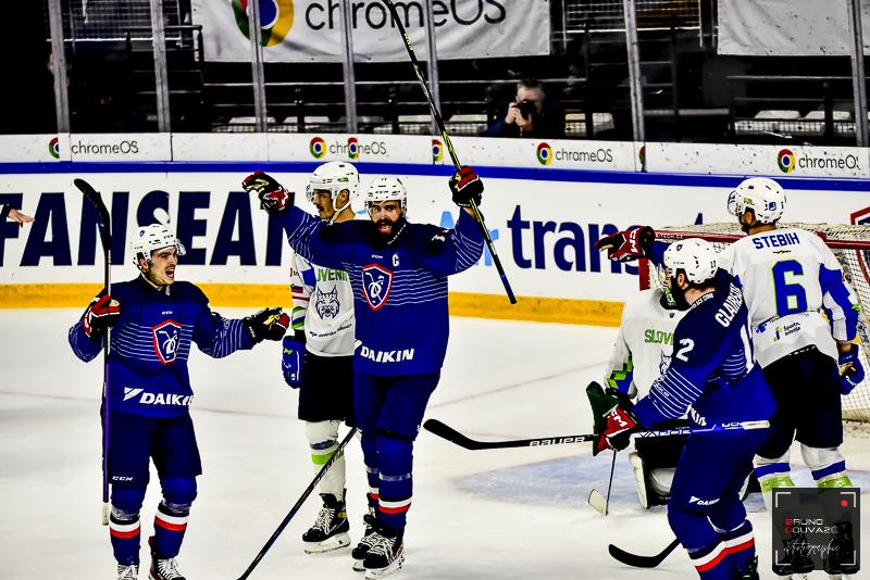 France 2 - 1 Slovenia