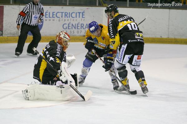 Rouen 2 - 3 Dijon 