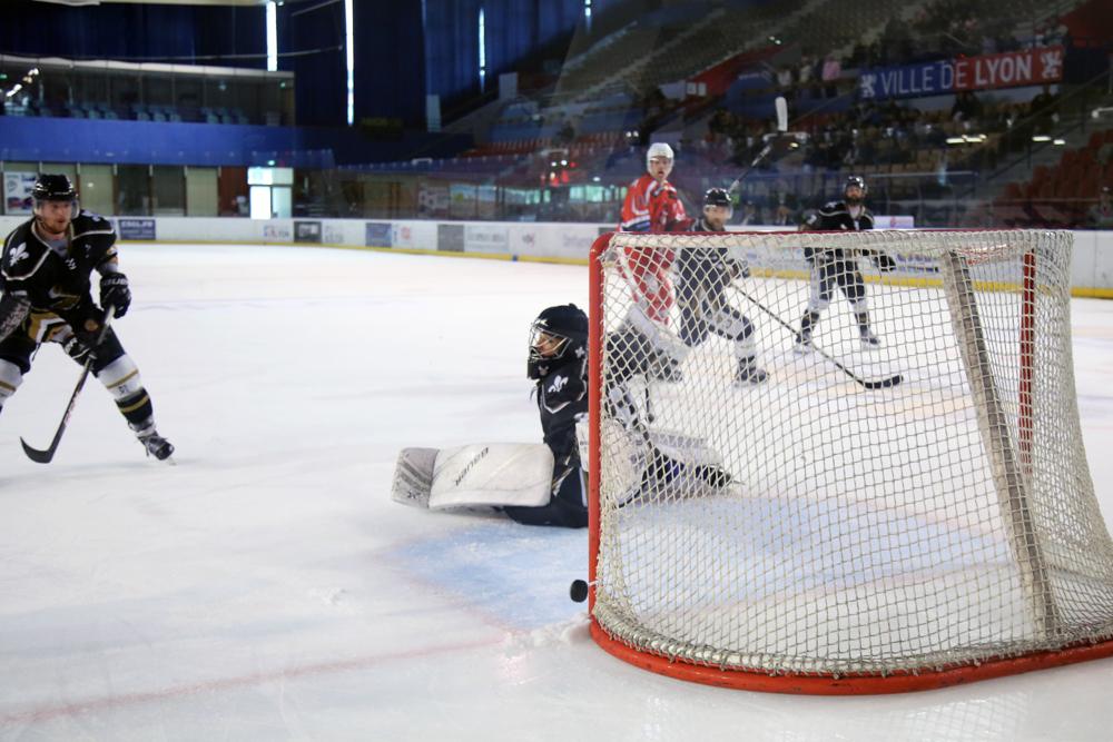 Dijon  2 - 3 Dammarie-les-Lys