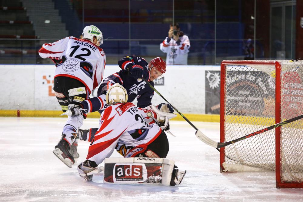 Lyon 1 - 3 La Roche-sur-Yon