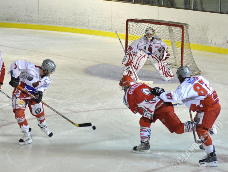 Courbevoie  6 - 3 Annecy