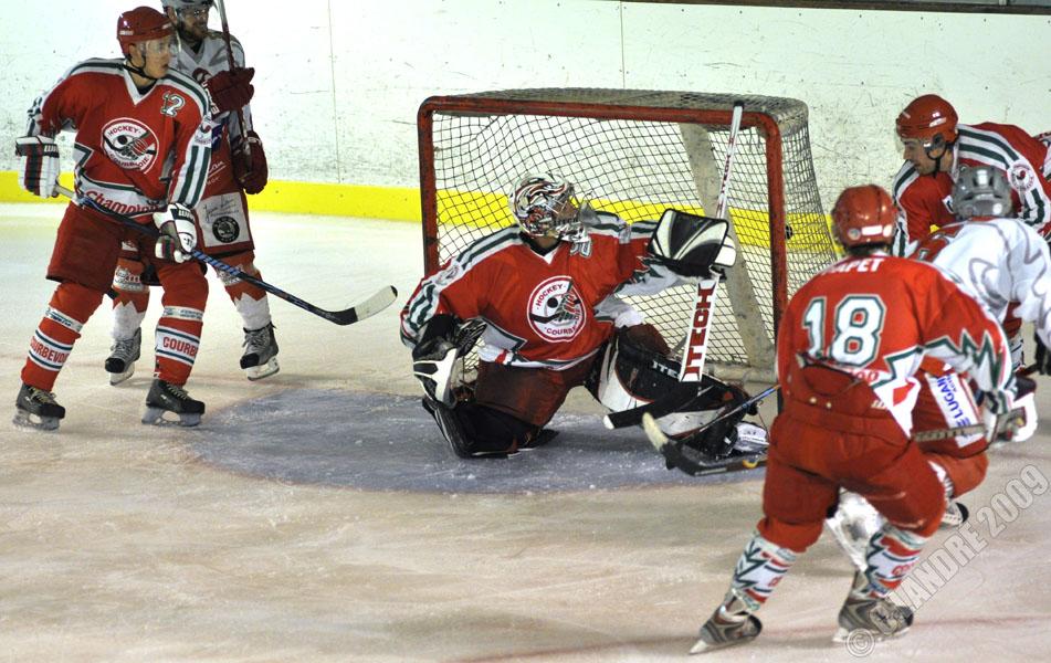 Courbevoie  6 - 3 Annecy