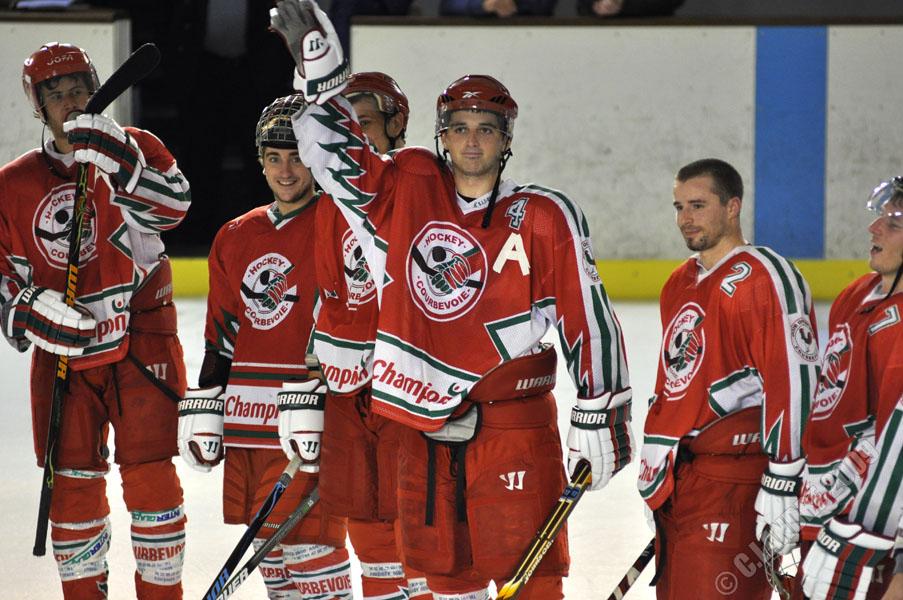 Courbevoie  6 - 3 Annecy