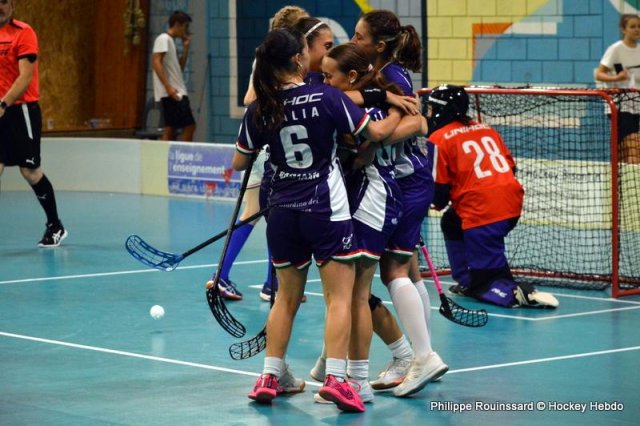 Photo hockey reportage U19 WFCQ : Les Bleuettes boivent la tasse