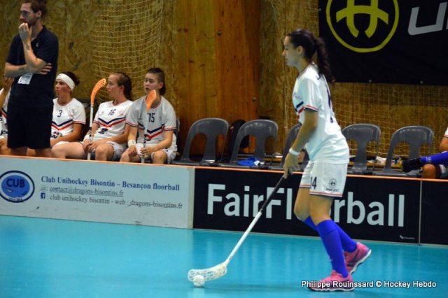 Photo hockey reportage U19 WFCQ : Les Bleuettes boivent la tasse