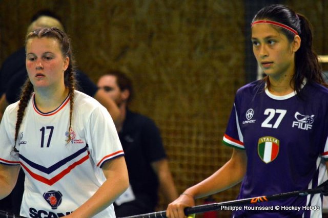 Photo hockey reportage U19 WFCQ : Les Bleuettes boivent la tasse