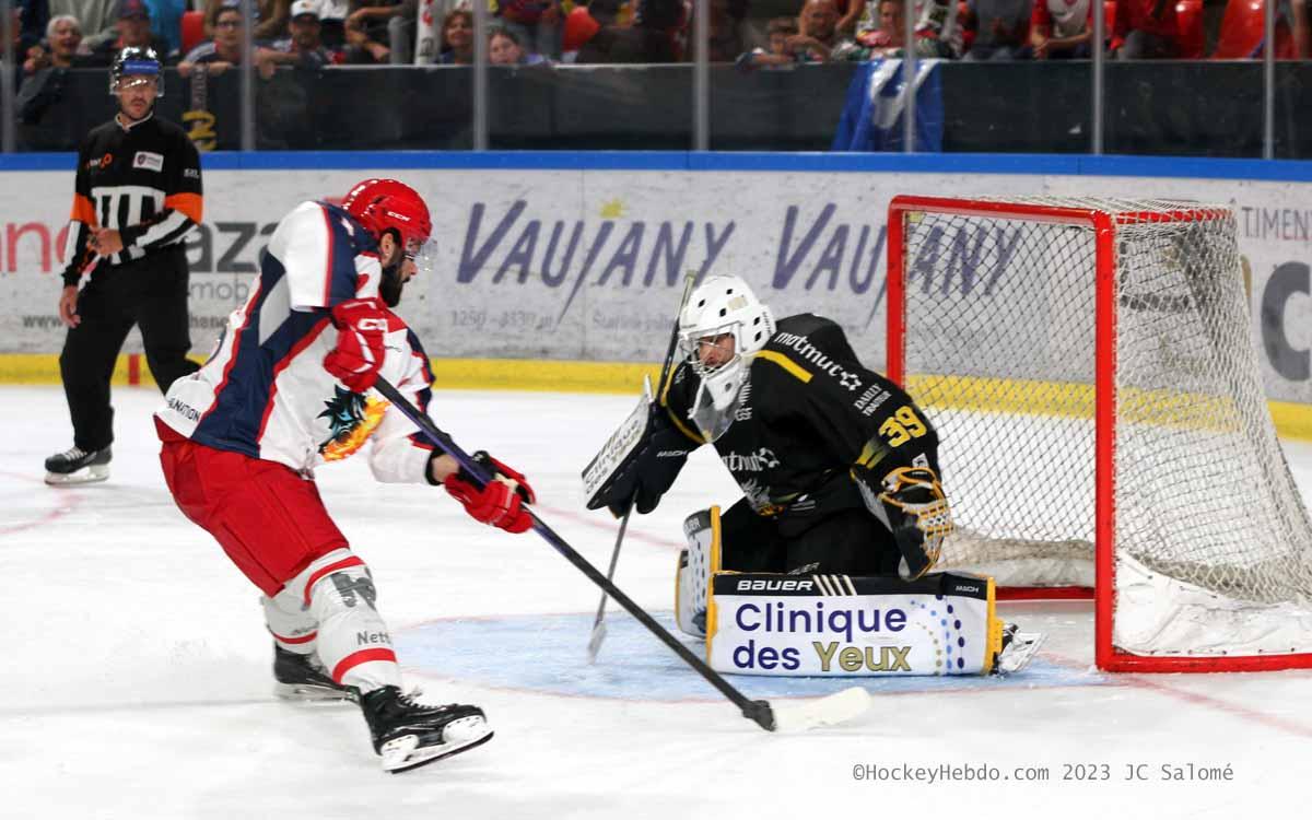 Grenoble  3 - 1 Rouen
