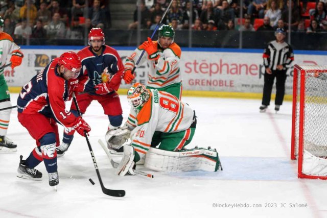 Photo hockey match Grenoble  - Trois-Rivières le 31/08/2023
