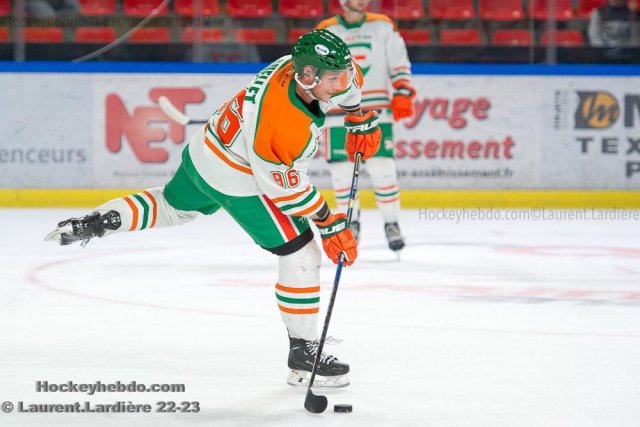 Photo hockey match Grenoble  - Trois-Rivières le 31/08/2023