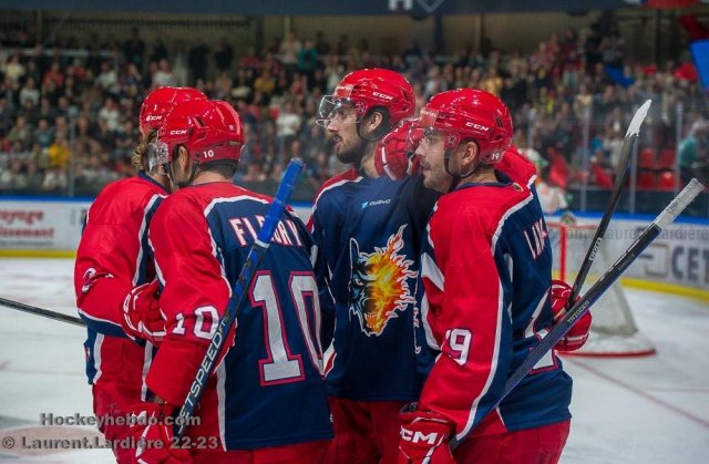 Photo hockey match Grenoble  - Trois-Rivières le 31/08/2023