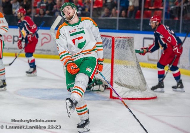 Photo hockey match Grenoble  - Trois-Rivières le 31/08/2023