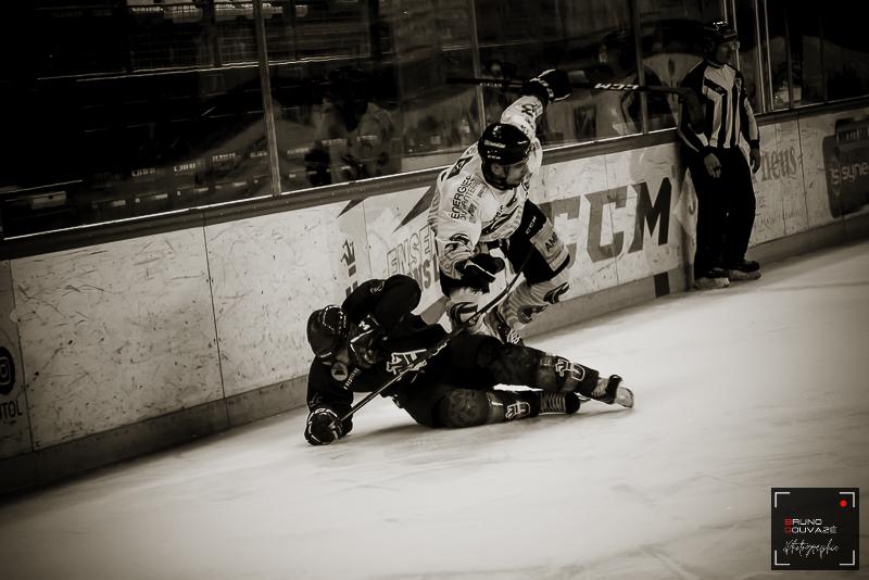 Cergy-Pontoise 8 - 3 Amiens 