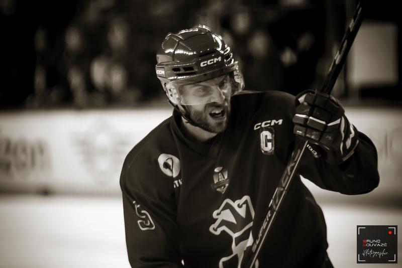 Cergy-Pontoise 8 - 3 Amiens 