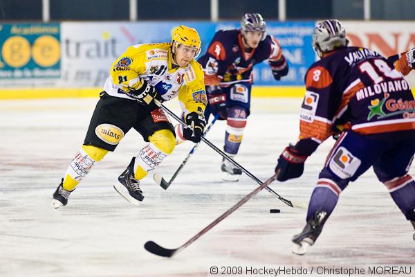 Strasbourg  1 - 4 Grenoble 