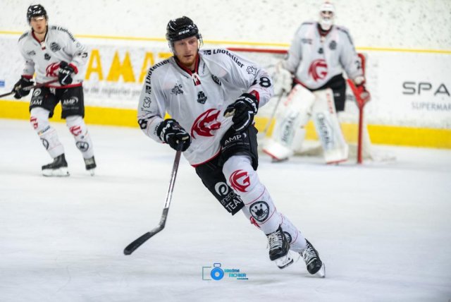 Photo hockey match Chamonix  - Amiens  le 15/09/2023