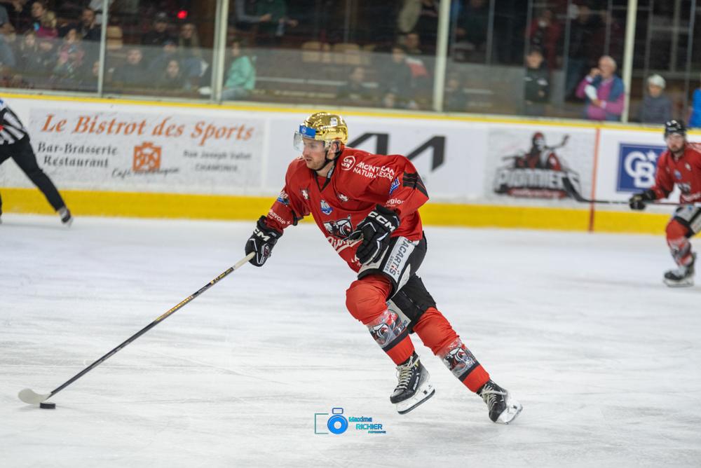 Chamonix  1 - 4 Amiens 