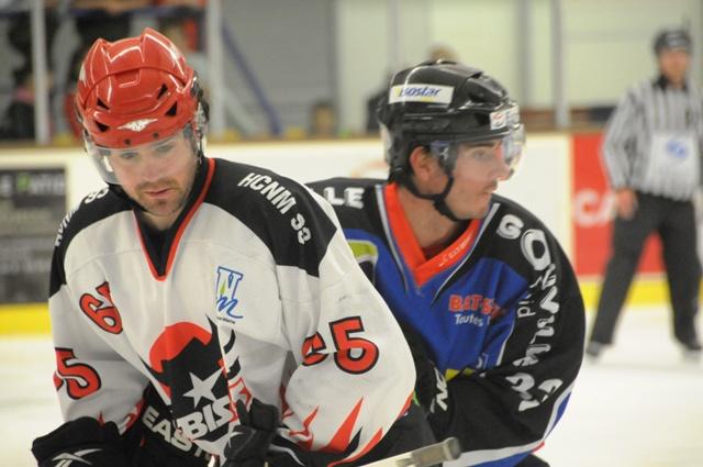 Caen  7 - 2 Neuilly/Marne