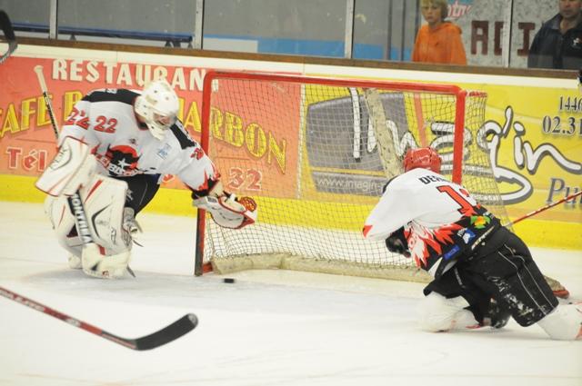 Caen  7 - 2 Neuilly/Marne