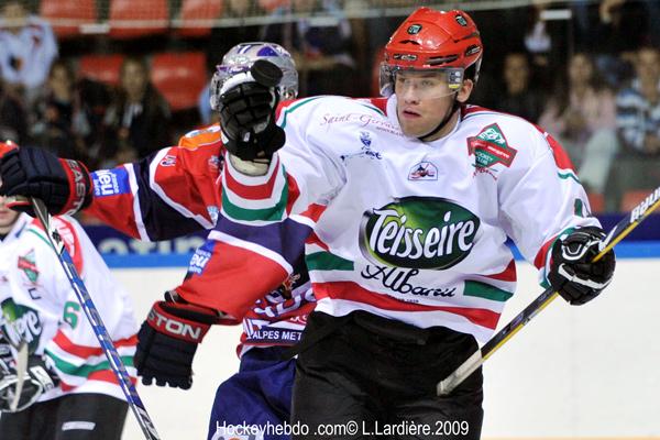 Grenoble  15 - 1 Mont-Blanc