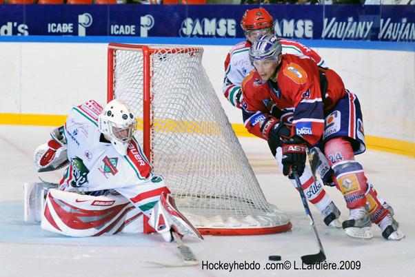 Grenoble  15 - 1 Mont-Blanc