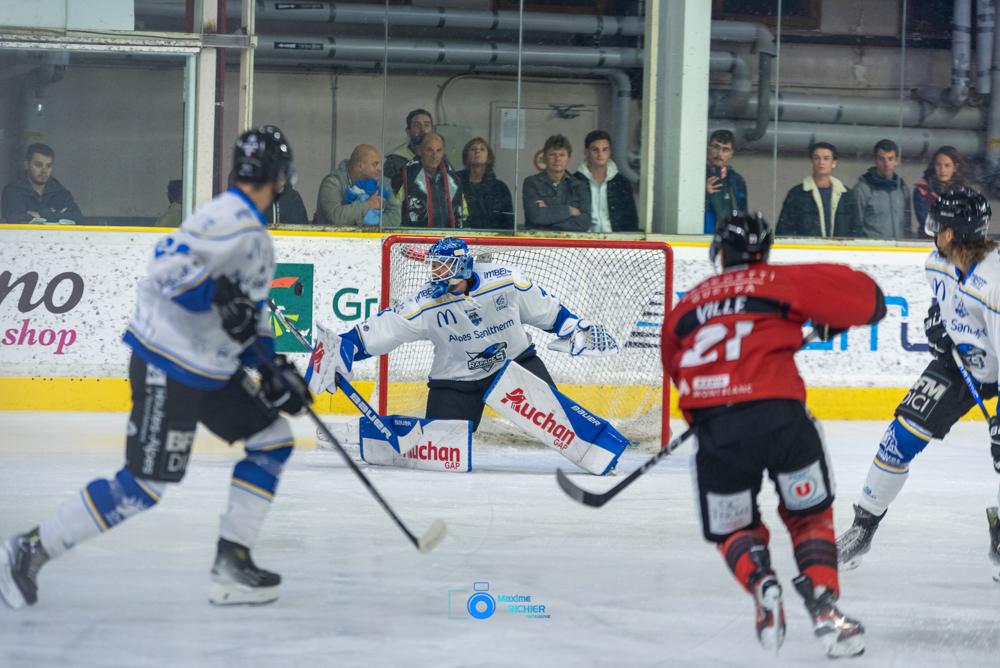 Chamonix  5 - 3 Gap 