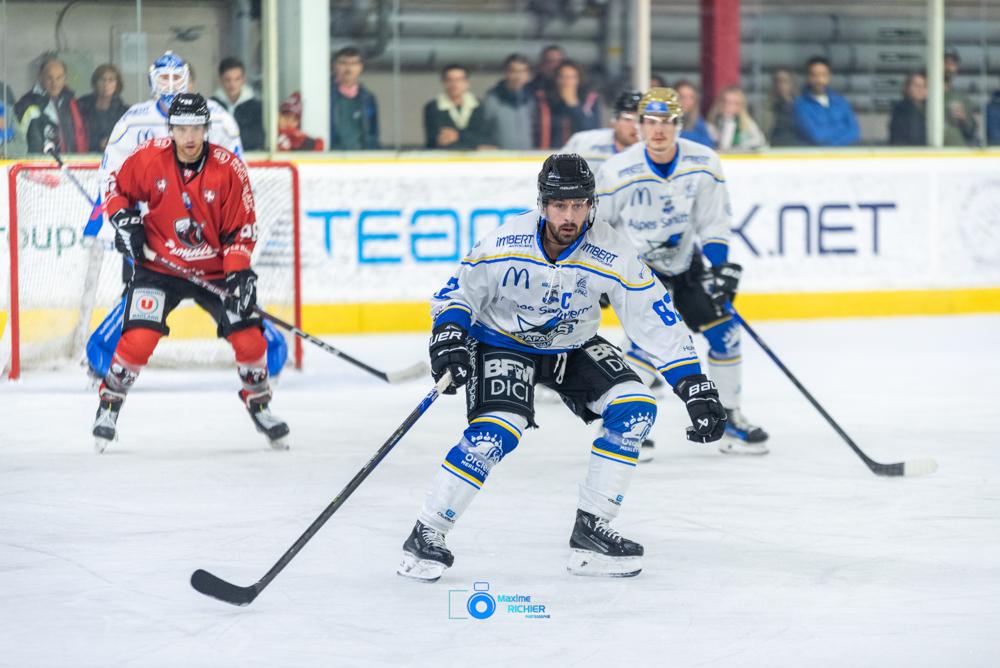 Chamonix  5 - 3 Gap 
