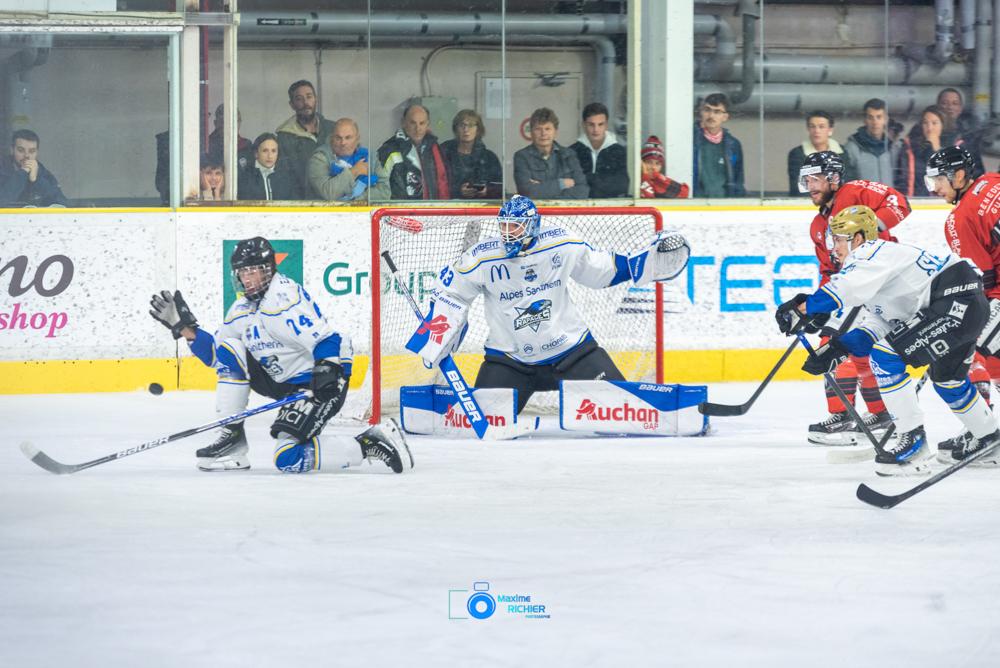 Chamonix  5 - 3 Gap 