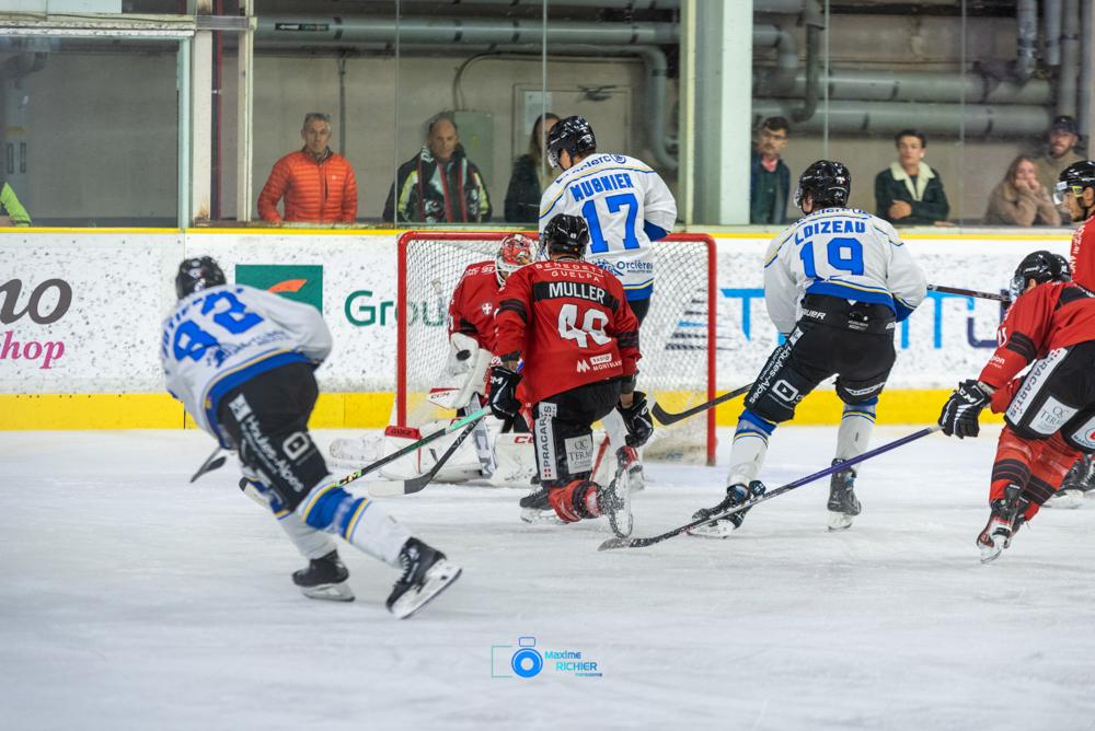 Chamonix  5 - 3 Gap 
