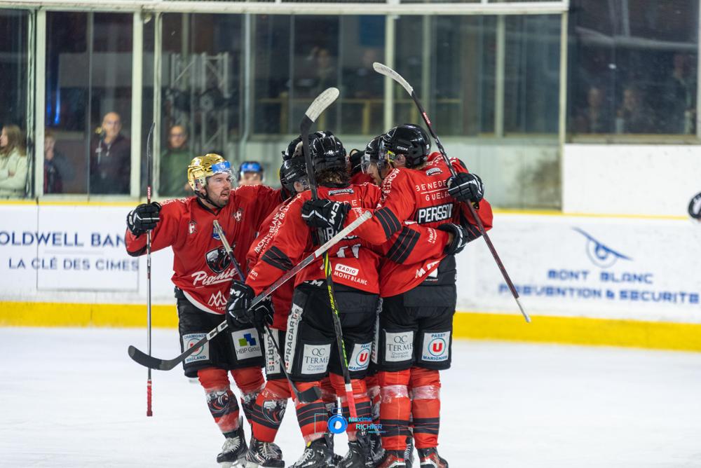 Chamonix  5 - 3 Gap 