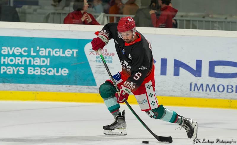 Anglet 2 - 3 Bordeaux