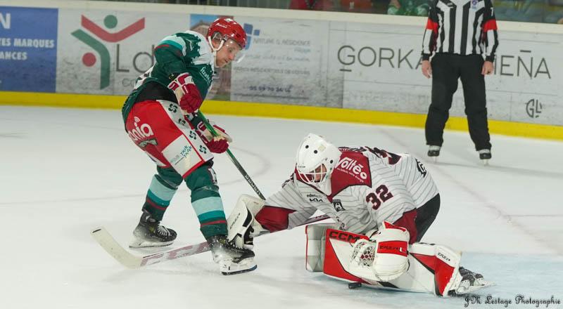 Anglet 2 - 3 Bordeaux