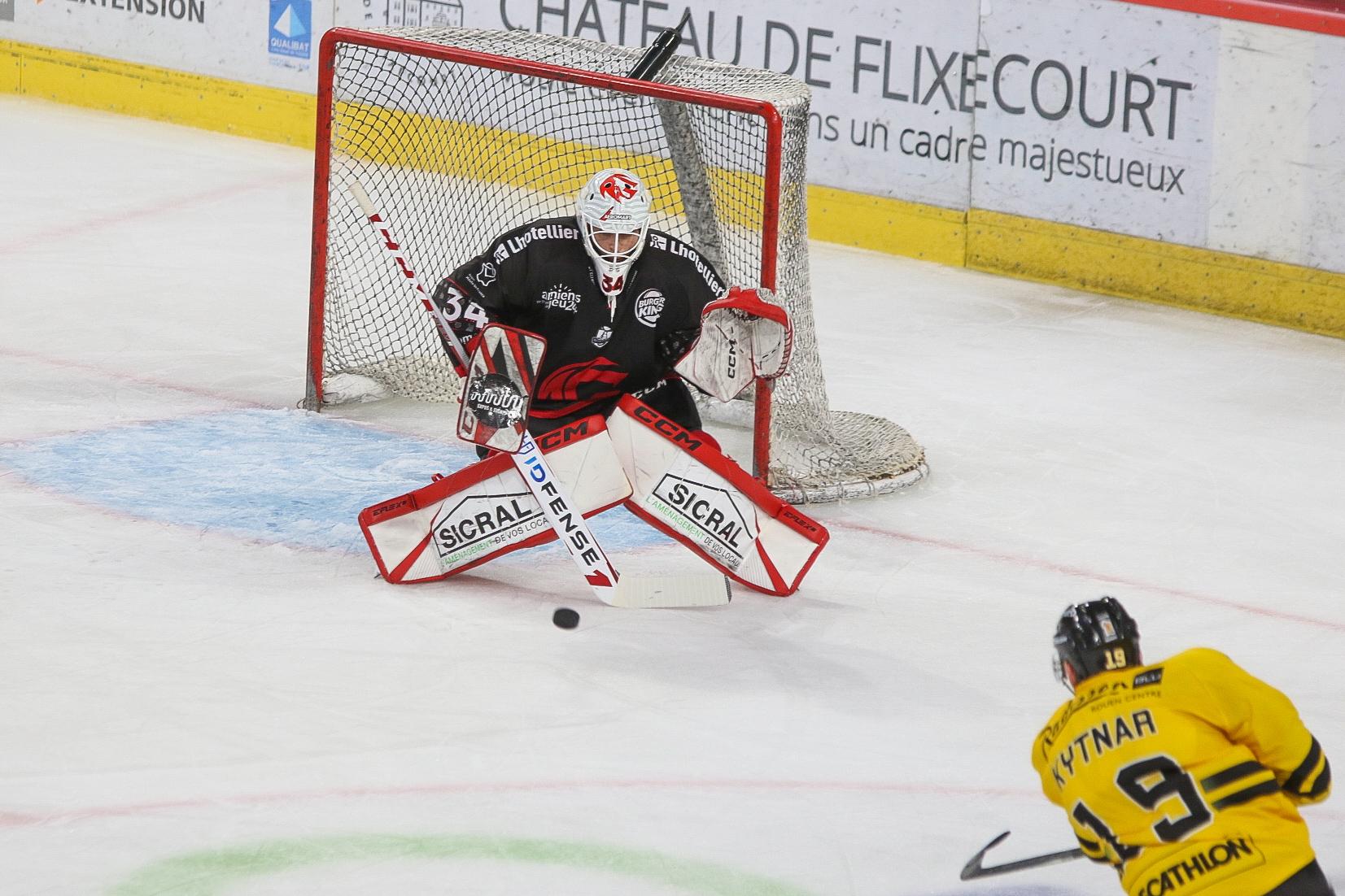 Amiens  3 - 5 Rouen