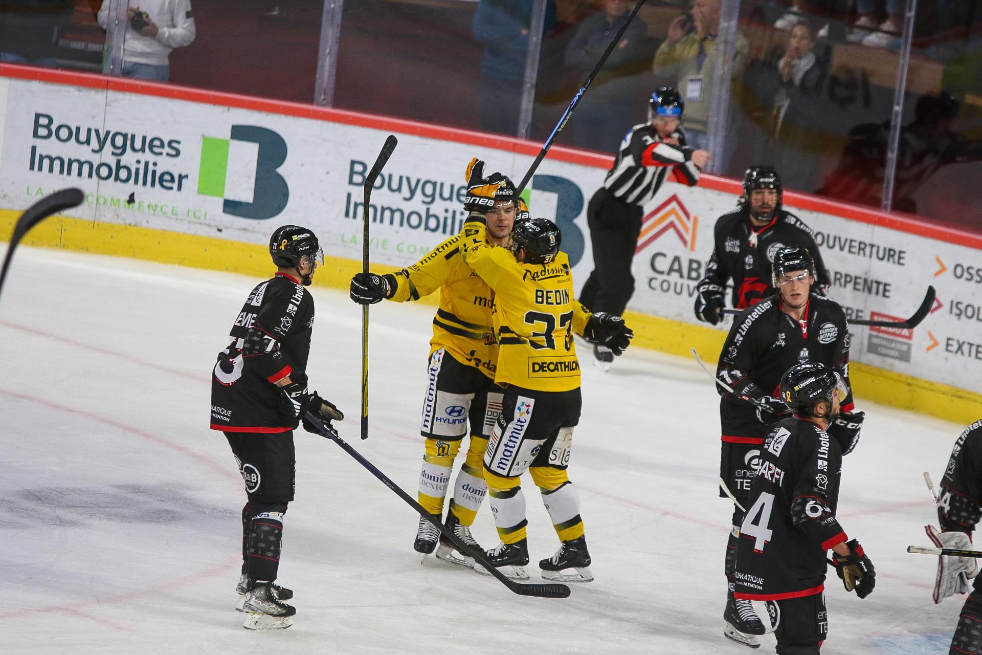 Amiens  3 - 5 Rouen