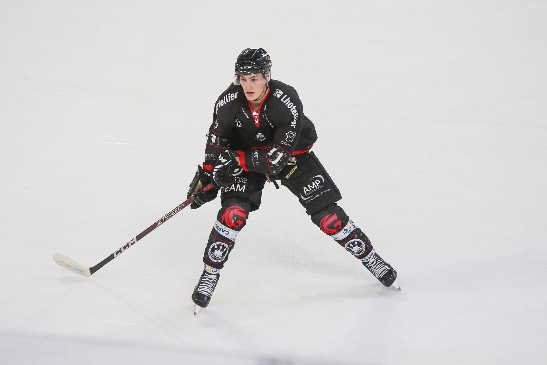Amiens  3 - 5 Rouen