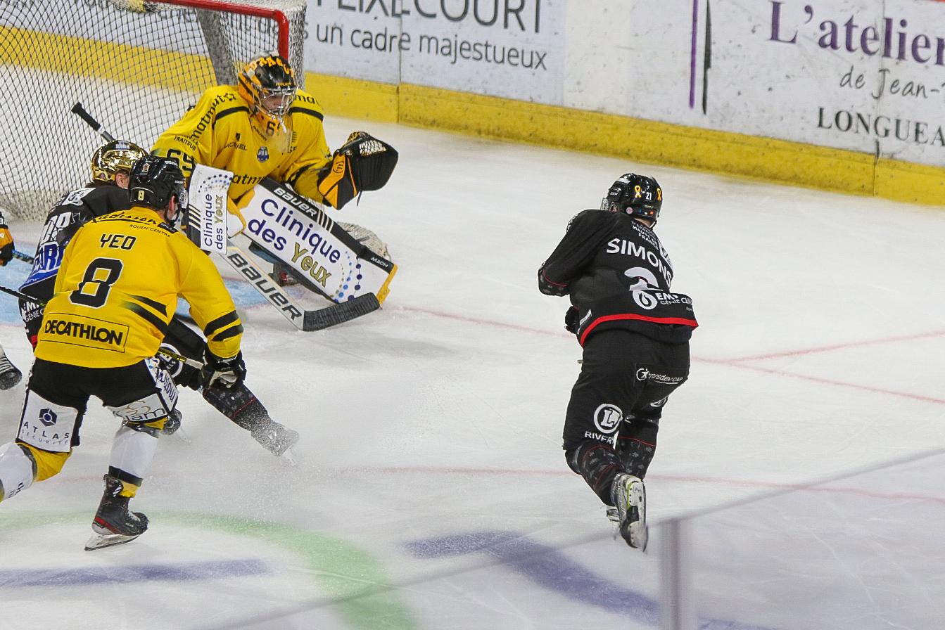 Amiens  3 - 5 Rouen