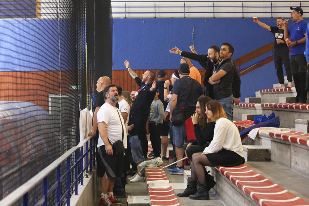 Lyon 6 - 2 Mont-Blanc