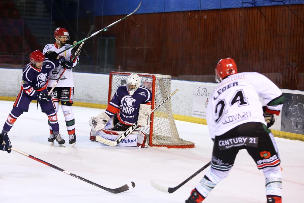 Lyon 6 - 2 Mont-Blanc