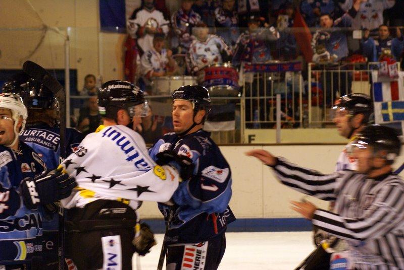 Angers  8 - 6 Rouen