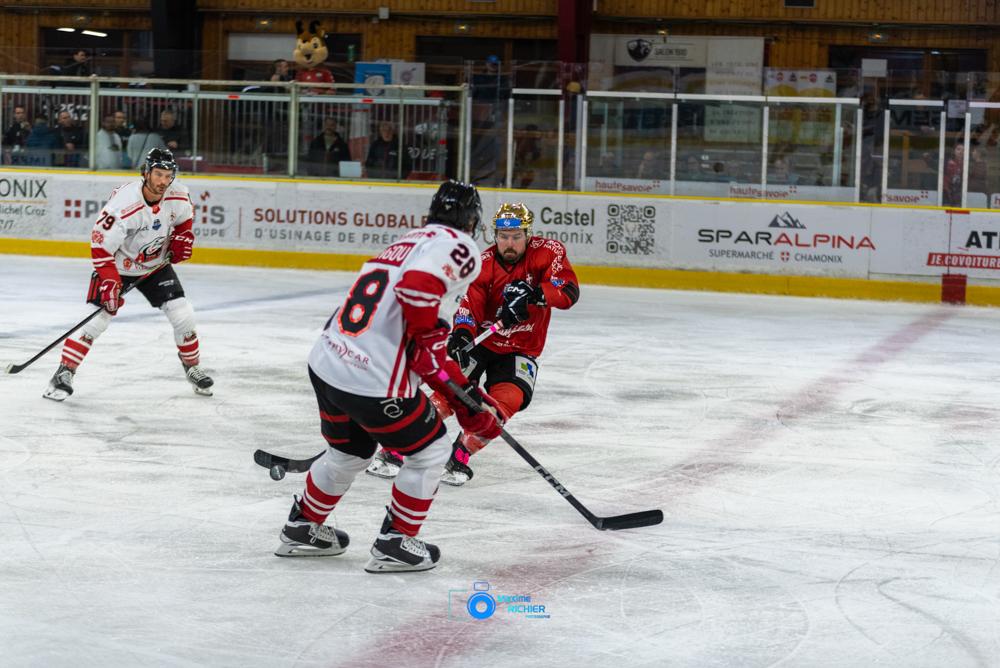 Chamonix  4 - 0 Nice