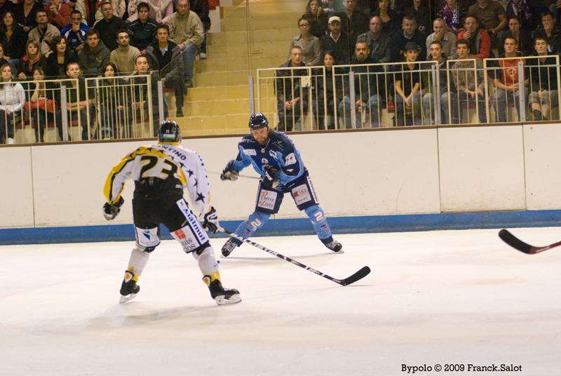 Angers  8 - 6 Rouen