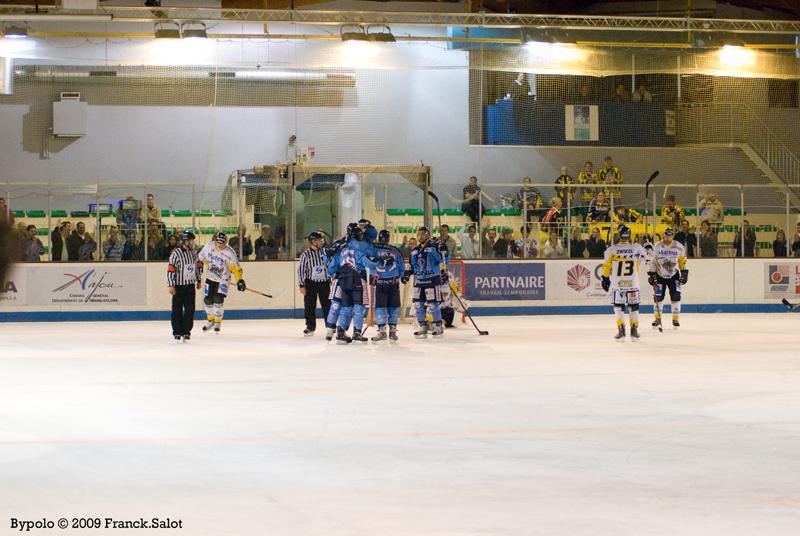 Angers  8 - 6 Rouen