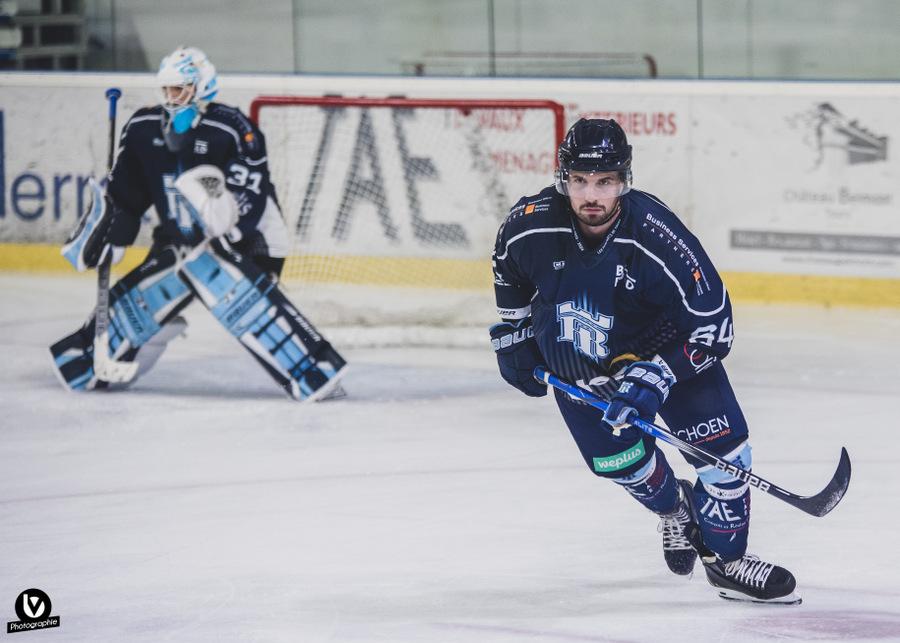 Tours  2 - 3 Cholet 